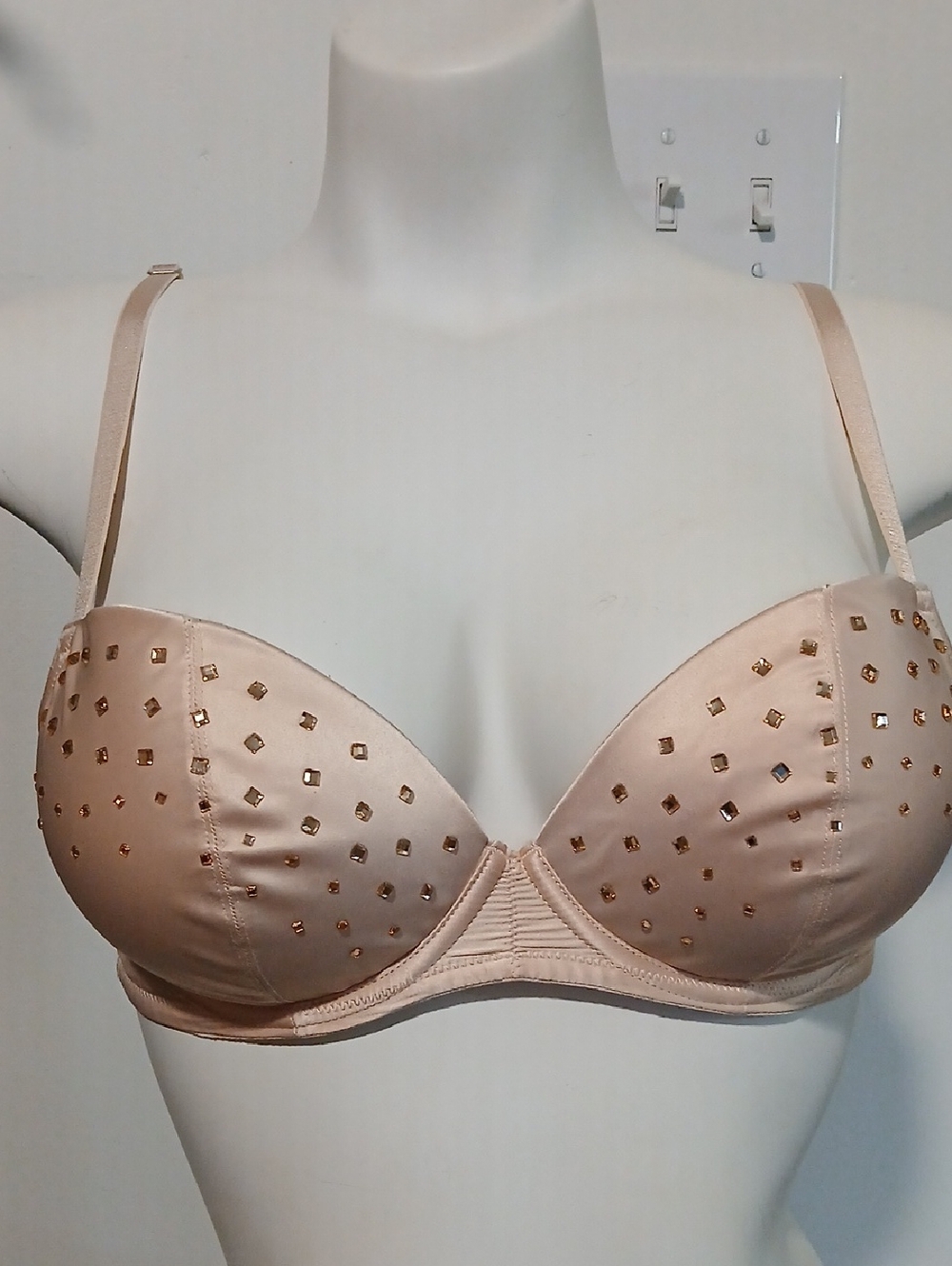 Aerie "REESE" LIMITED EDITION Nude Champagne Embellished Sexy Underwire Bra